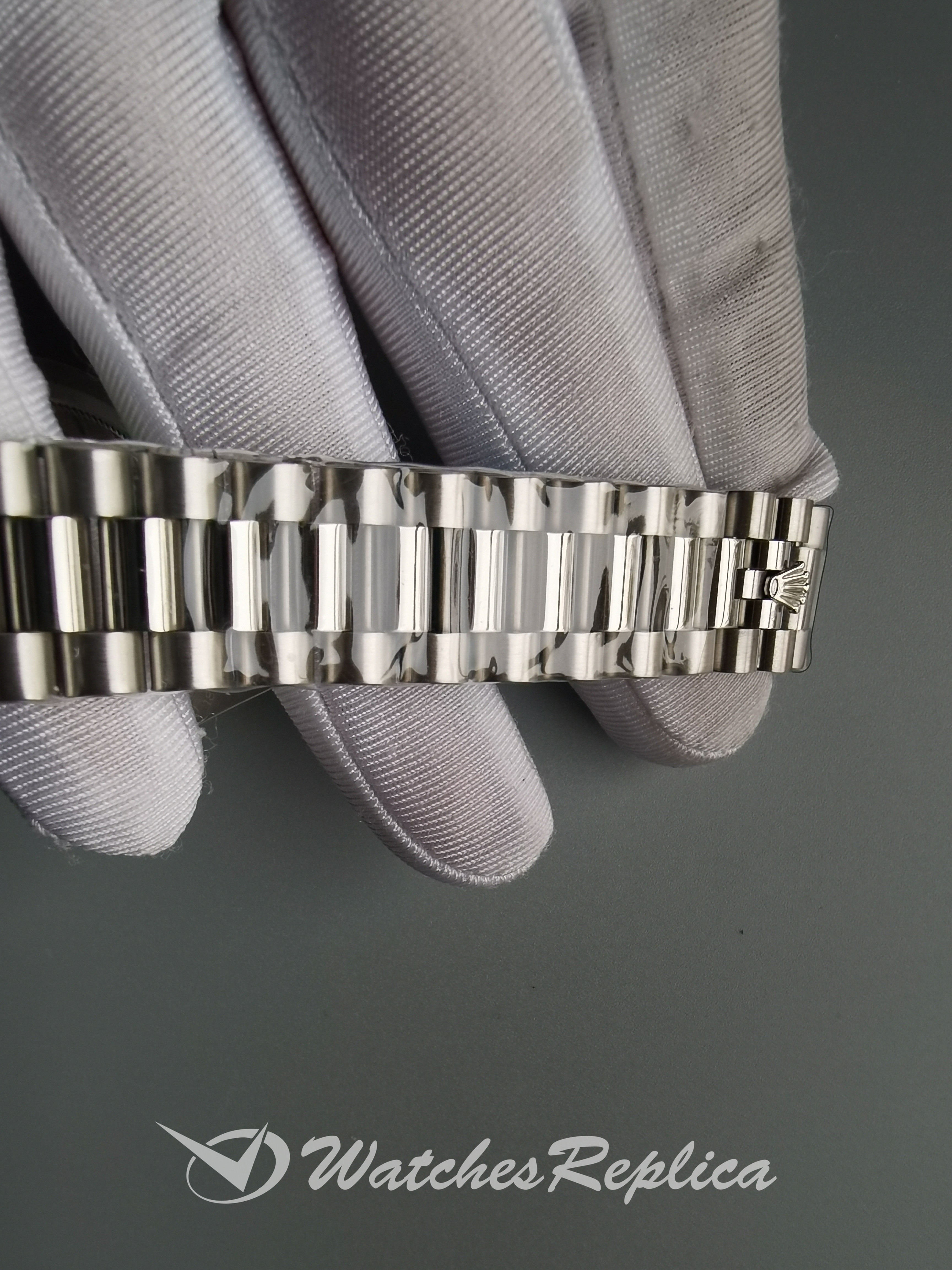 Rolex Day-Date 118346 Acciaio Con Diamanti Diamonds Verde 36MM Per Women Orologi Replica-4